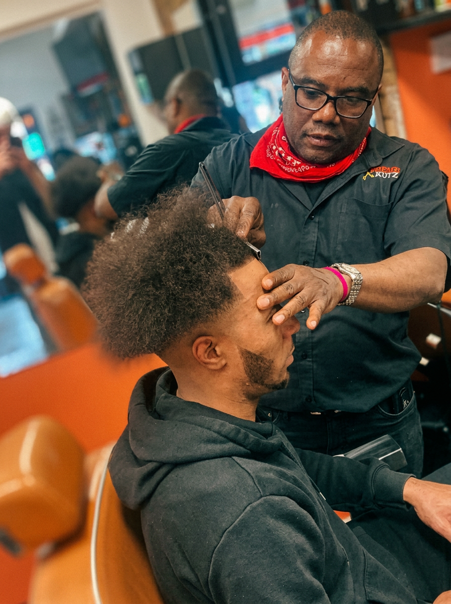 Detail of razor work at Extreme Kutz